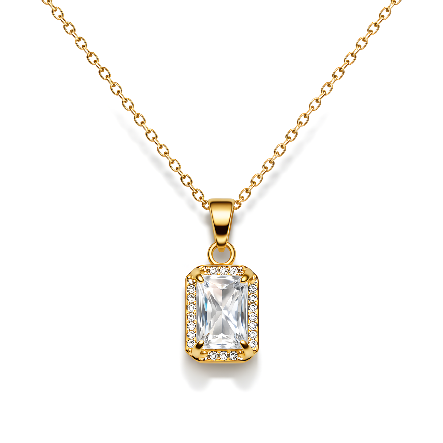 Svetlucava ogrlica sa sjajnim priveskom.