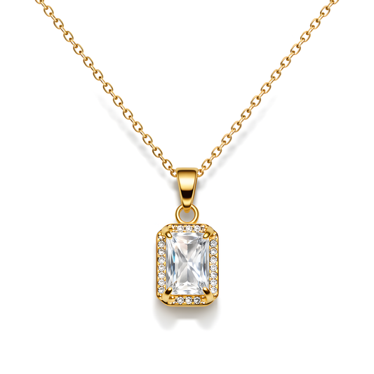 Svetlucava ogrlica sa sjajnim priveskom.